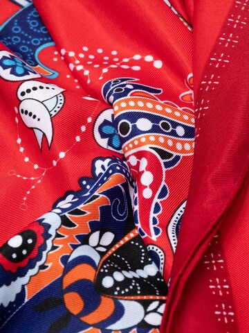 MayTree Beach Towel in Red