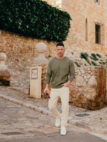 DAN FOX APPAREL Pullover 'Carlo' in Grün