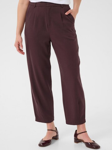 Effilé Pantalon à pince 'KAMerle' Kaffe en marron : devant