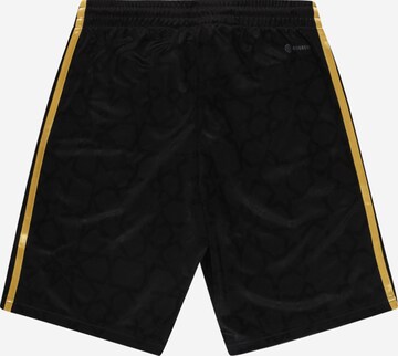 ADIDAS SPORTSWEAR Regular Sportshorts 'Salah 3-Stripes' in Schwarz