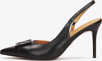 Kazar Pumps in Black: front