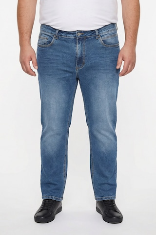 Men Plus Slim fit Jeans in Blue