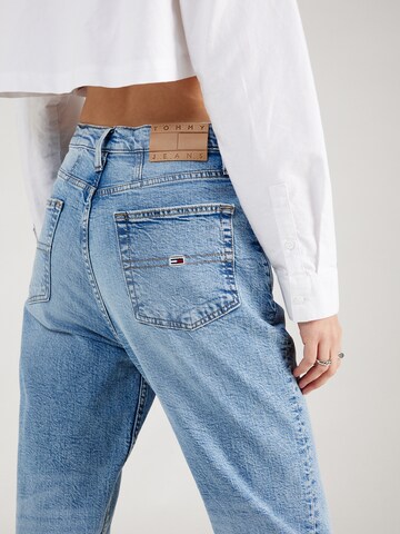 Coupe slim Jean 'MOM SLIM' Tommy Jeans en bleu