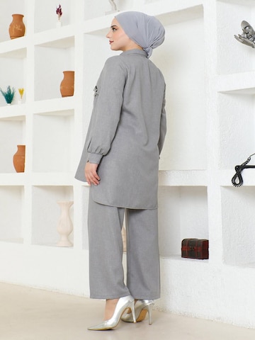 MODAMIHRAM Tunic in Grey