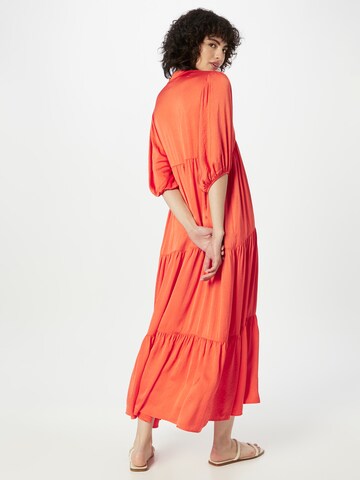 Summum Платье в Оранжевый