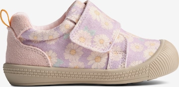 WHEAT Wandelschoen 'Kei' in Lila: voorkant