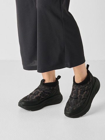 Baskets hautes Tamaris en noir