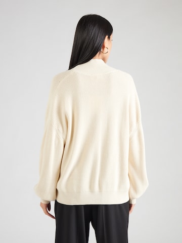 Pull-over oversize 'Magnea Rachelle' MSCH COPENHAGEN en beige