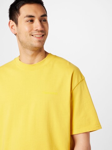Maglietta di Pegador in giallo