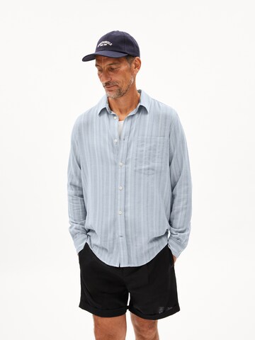 ARMEDANGELS Comfort fit Overhemd in Blauw: voorkant