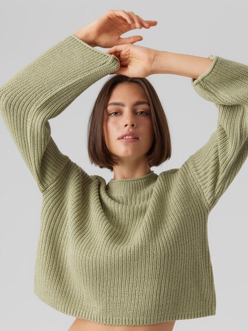 VERO MODA Sweater 'SAYLA' in Green