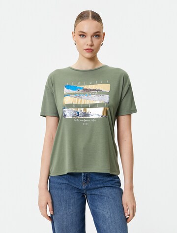Koton Shirt in Groen: voorkant