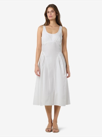 balts Noisy may Kleita 'NMASTA'