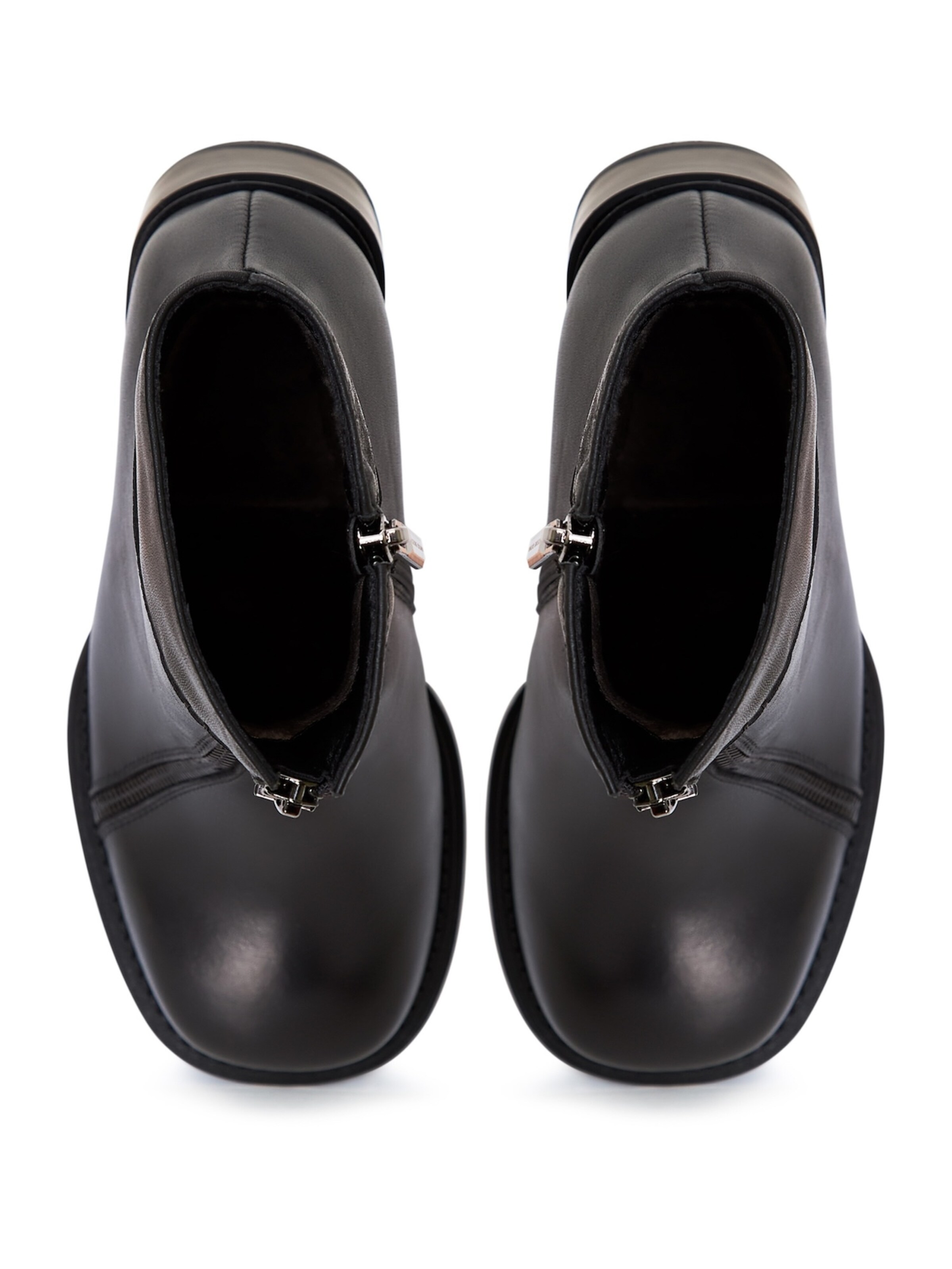 CESARE GASPARI Booties in Black
