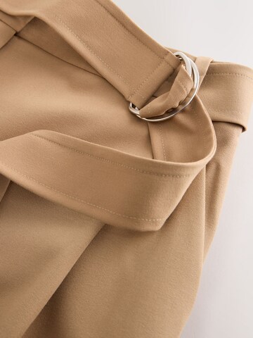Next - Pierna ancha Pantalón plisado en beige