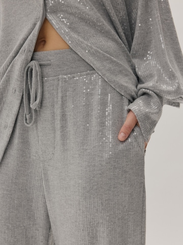 KAVAZI Shirt 'SEQUINS' in Grey