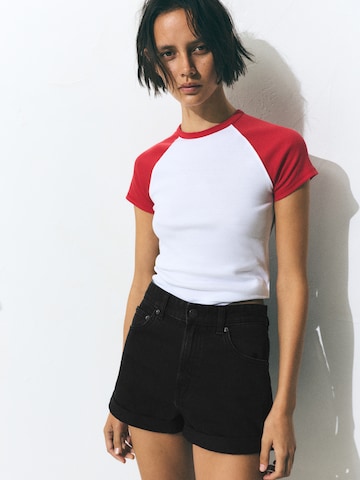 Pull&Bear Baggy Shorts in Schwarz: Vorderseite