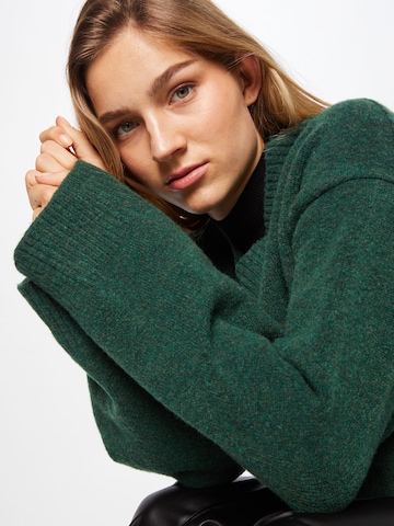 WEEKDAY Sweter 'Ergo' w kolorze zielony