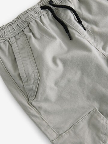 Tapered Pantaloni di Next in grigio