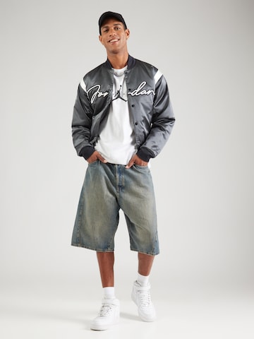 Jordan - Camiseta 'AIR' en gris