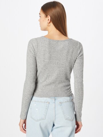 HOLLISTER Sweater in Grey