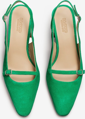 LLOYD Slingback Pumps in Green