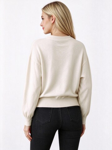 Yesfashion Sweater in Beige
