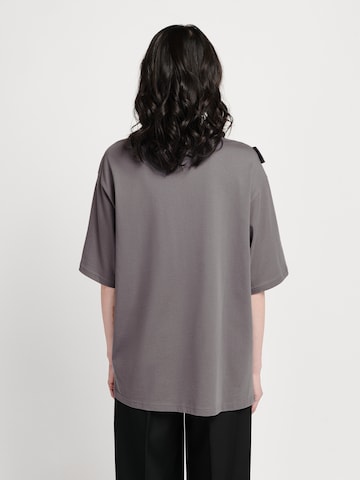 T-Shirt Casa Mara en gris : derrière