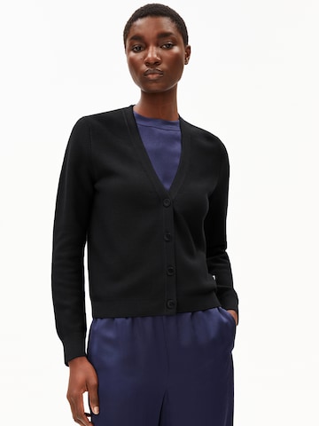 Cardigan ARMEDANGELS en noir : devant