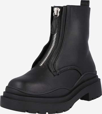 Raid Boots in Black: front