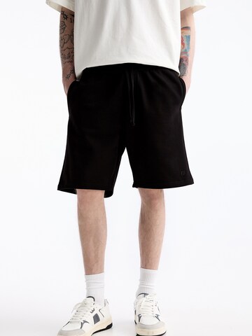 Pull&Bear Regular Shorts in Beige: predná strana