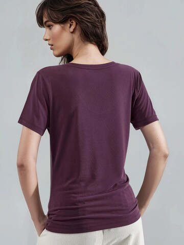 T-shirt Busem en violet