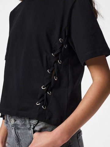 T-shirt 'PCFENJA' PIECES en noir