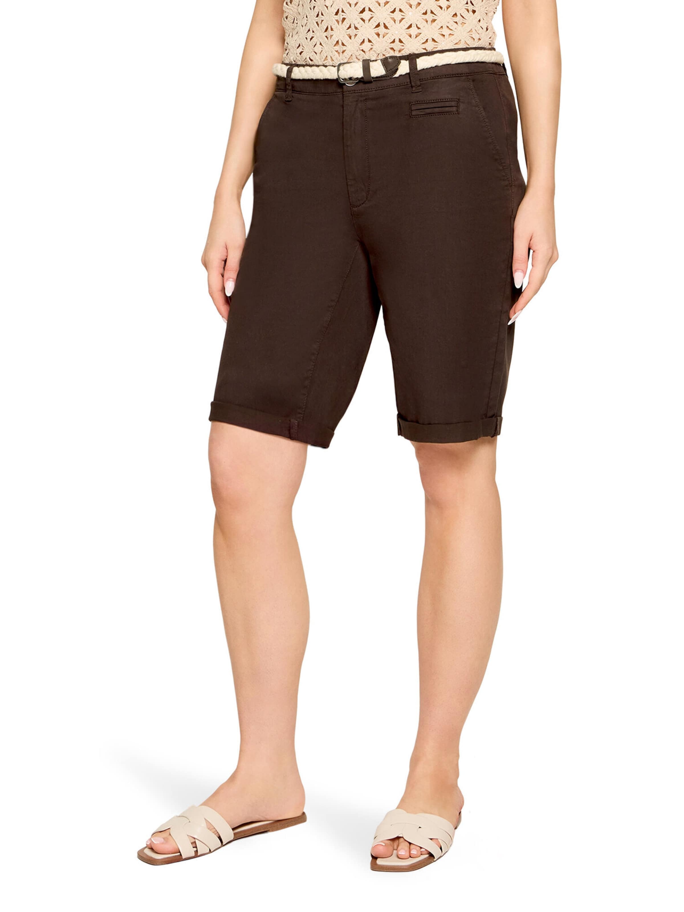 Cartoon Loosefit Bermuda mit Bindegürtel in Braun: Vorderseite