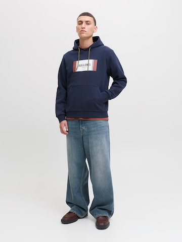 JACK & JONES - Sweatshirt 'JJHAYATO' em azul