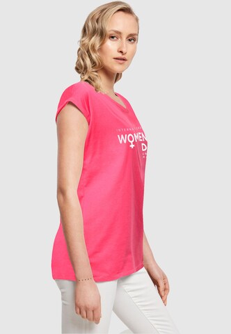 Merchcode Shirt 'WD - International Women's Day' in Roze