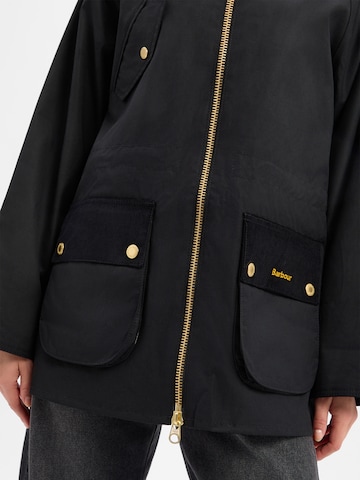 Parka mi-saison 'Treeton' Barbour en noir