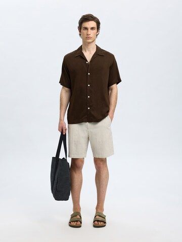 SELECTED HOMME Regular fit Overhemd 'SLHNoa' in Bruin