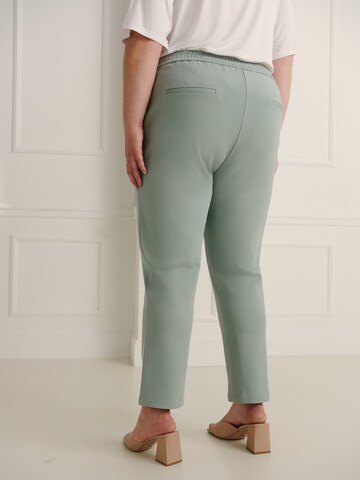 Slimfit Pantaloni 'Caya' di Guido Maria Kretschmer Curvy in verde