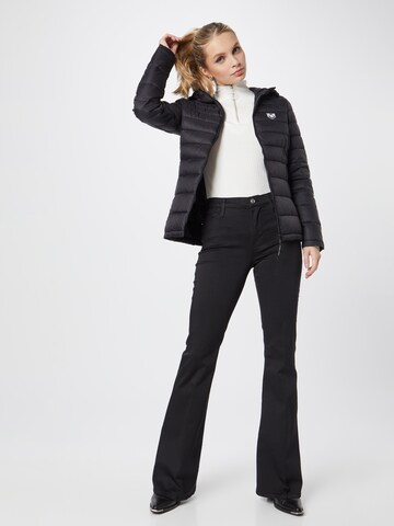 Lake View Between-Season Jacket 'Carolina' in Black