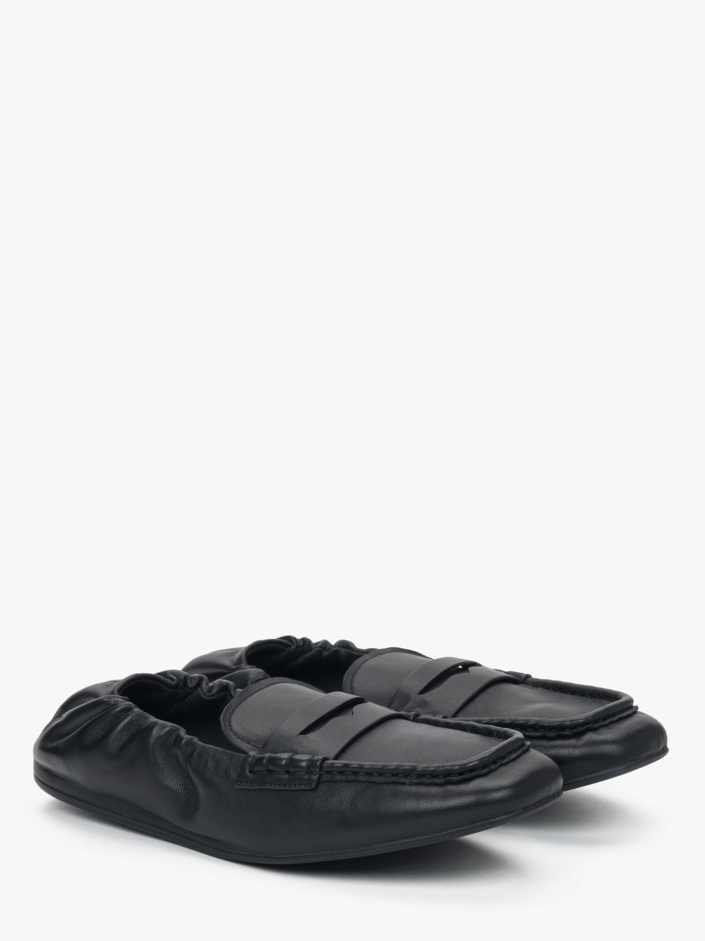 Estro Mocassins '258-20' in Zwart