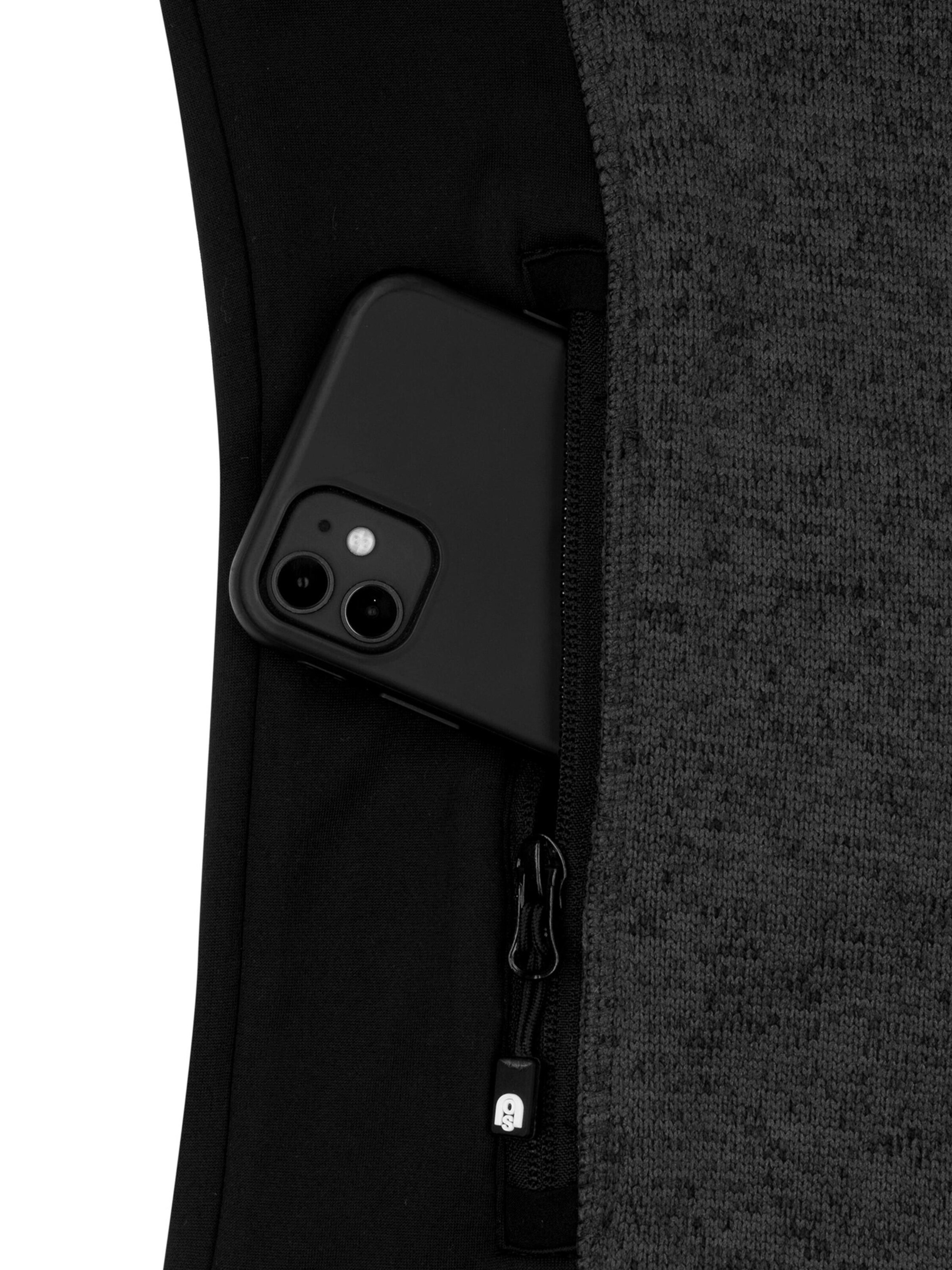 normani Vest in Black