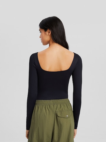 Bershka Koszula body w kolorze czarny