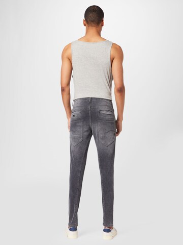 G-Star RAW Slimfit Jeans 'D-Staq' in Grau