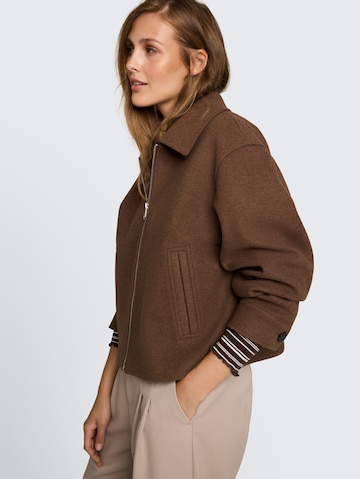 TOM TAILOR DENIM Übergangsjacke in Braun