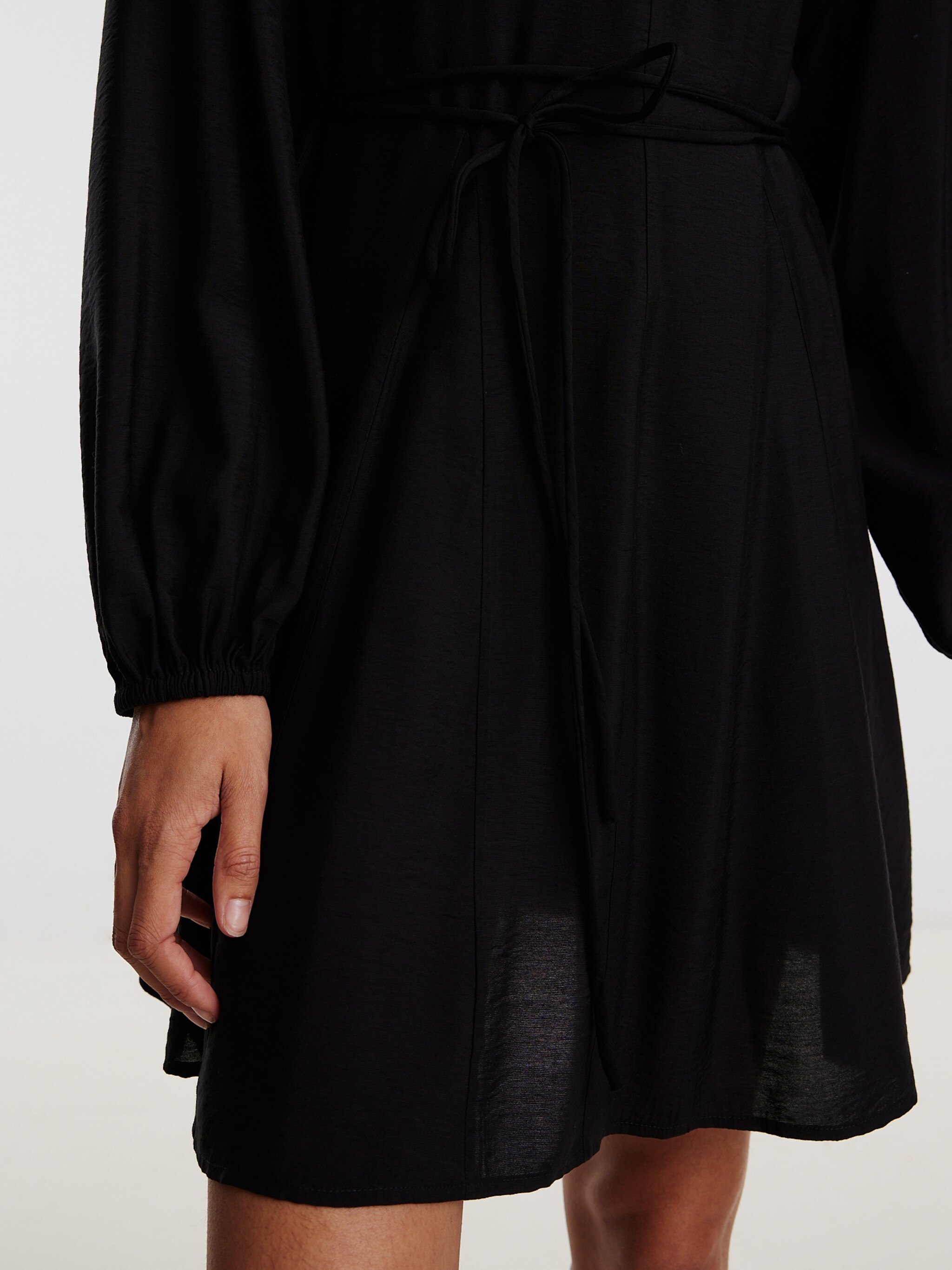 EDITED Produits Robe 'Jeanette' noir