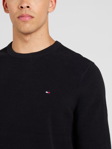 Pull-over 'ESSENTIAL' TOMMY HILFIGER en noir