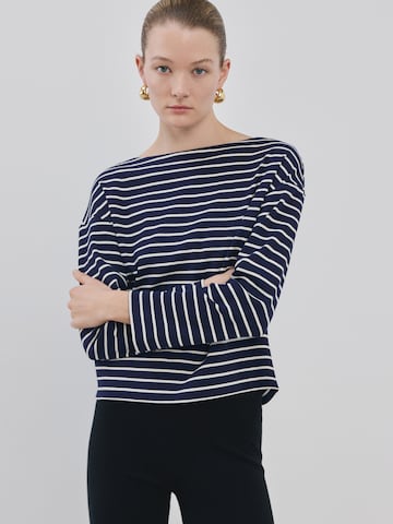 MANGO Sweatshirt 'TIMOTHEE' in Blau: Vorderseite