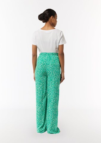 Regular Pantaloni de la comma casual identity pe verde: spate