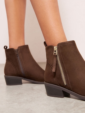 Cizme de la Friends Like These pe maro